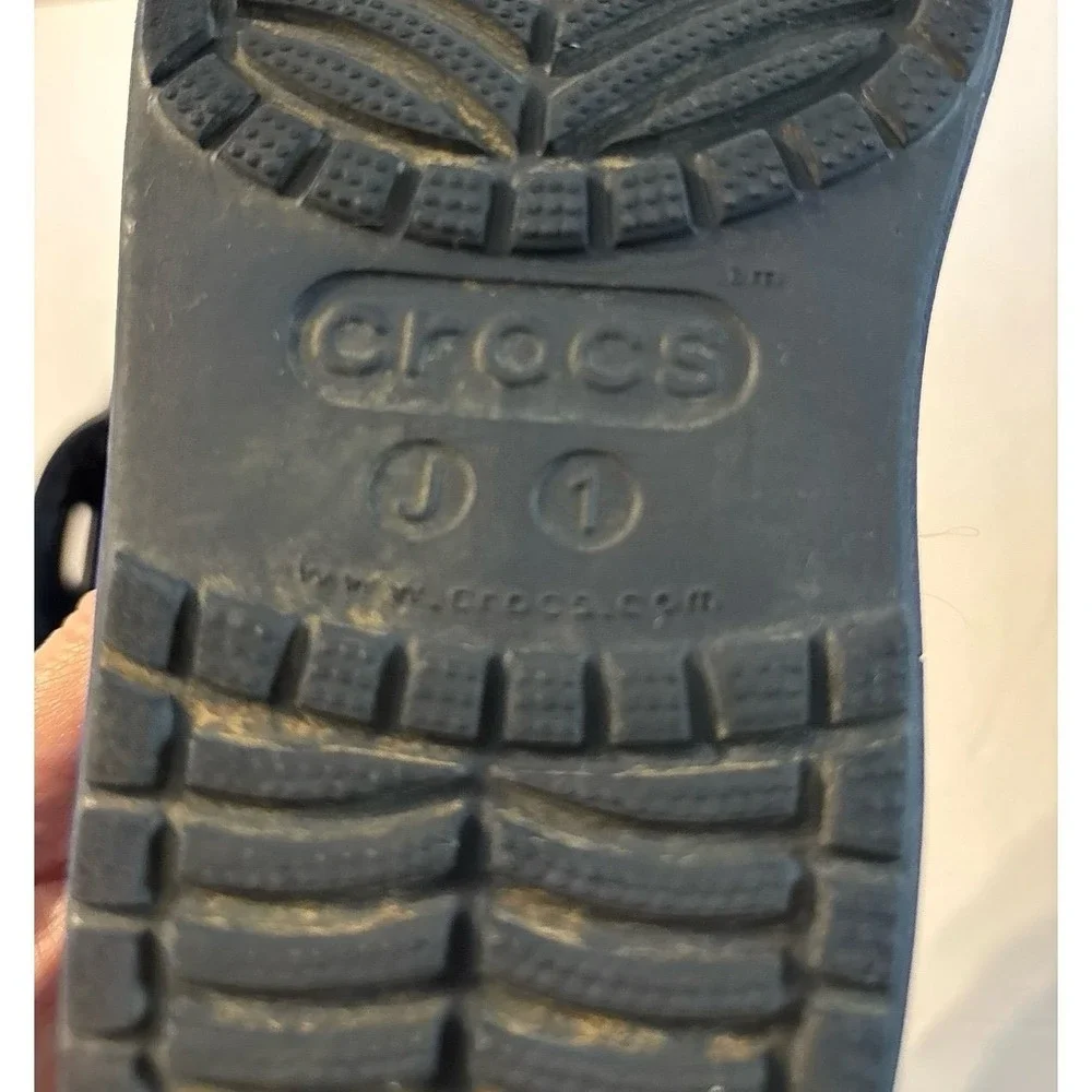 Crocs Bump It Clogs, Blue Crocs (sz. J1)